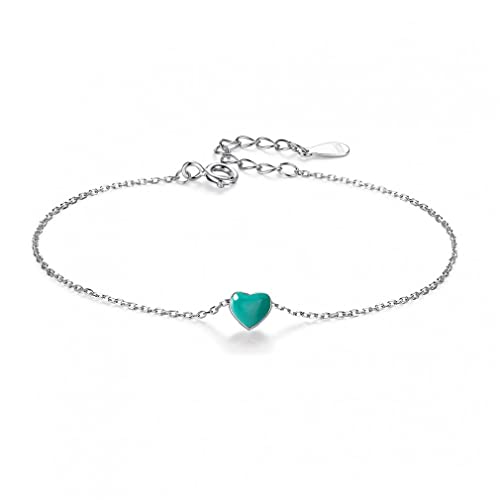 Petites boucles d'oreilles femmes empreintes de pas rouge : le cadeau romantique parfait