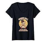 Poupée vaudou – Stick Me Poke Me se penche dans un humour effrayant et mignon pour les fans de mèmes, les noctambules et les amateurs d'esthétique sorcière. Parfait pour Halloween, la mode alt et le sarcasme quotidien ; un clin d'œil ludique aux épingles et à la patience sans favoriser le mal.