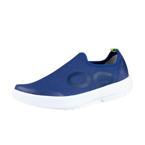 OOFOS OOmg eeZee Low Recovery Shoe, White & Navy - Men’s Size 10.5