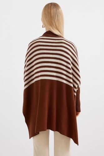 Image of Women's Crew Neck Batwing Sleeve Split Hem Oversized Knit Poncho Sweater