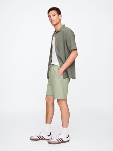 Image of Gap Mens 7 inch Essential ShortCasual Shorts