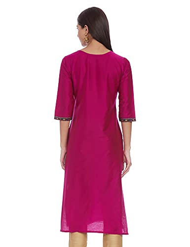 Image of Diverse Women Straight Kurtis