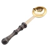 Der Siegelwachslöffel besteht aus Kupfer mit feiner Handwerkskunst.