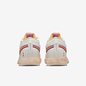 Nike Book 1 