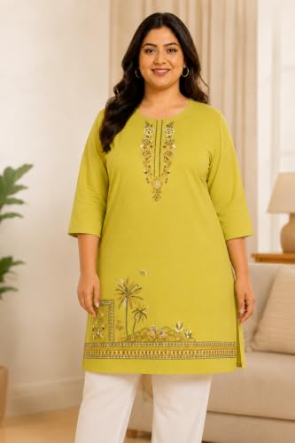 Image of RYSH Women's Plus Size Printed Kurta | Round Neck | 3 /4 Sleeve | Relaxed Fit