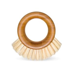 Full Circle The Ring Bamboo Vegetable and Fruit Cleaning Brush – A Versatile Scrubber for Food, Including Potatoes, Mushrooms, and Veggies with Recycled Bristles and Handle