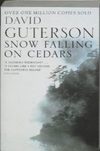 Snow Falling on Cedars (Paragon Softcover Large Print Books)