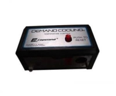 Copeland 985011001 Demand Cooling Temperature Control Unit with a red reset button