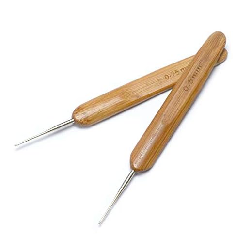 Luwigs Dreadlocks Crochet Hooks for Hair 2pcs/Set (0.5mm+0.75mm) Bamboo Handle Locs Crochet Needle Steel Crochet Hook Lock for Braid Craft