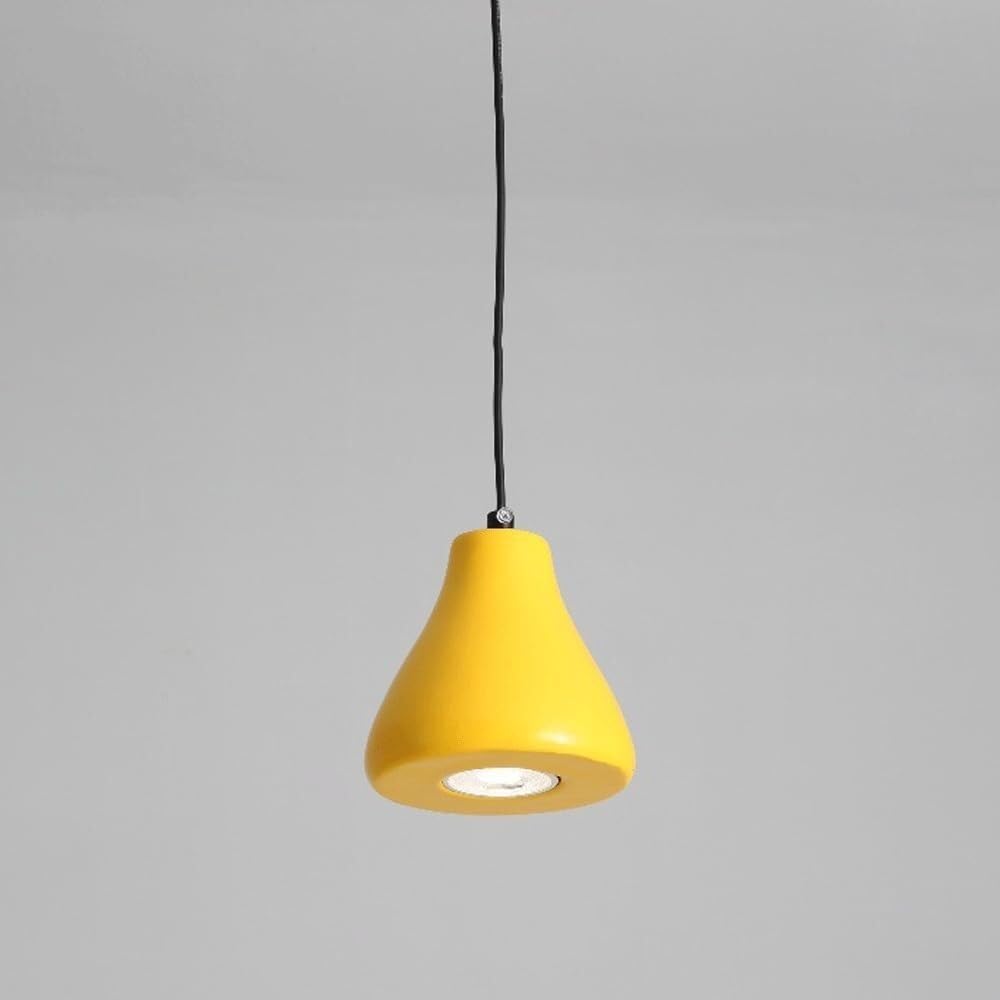 Mini lámpara de resina amarilla con estilo Wabi-Sabi e iluminación retro
