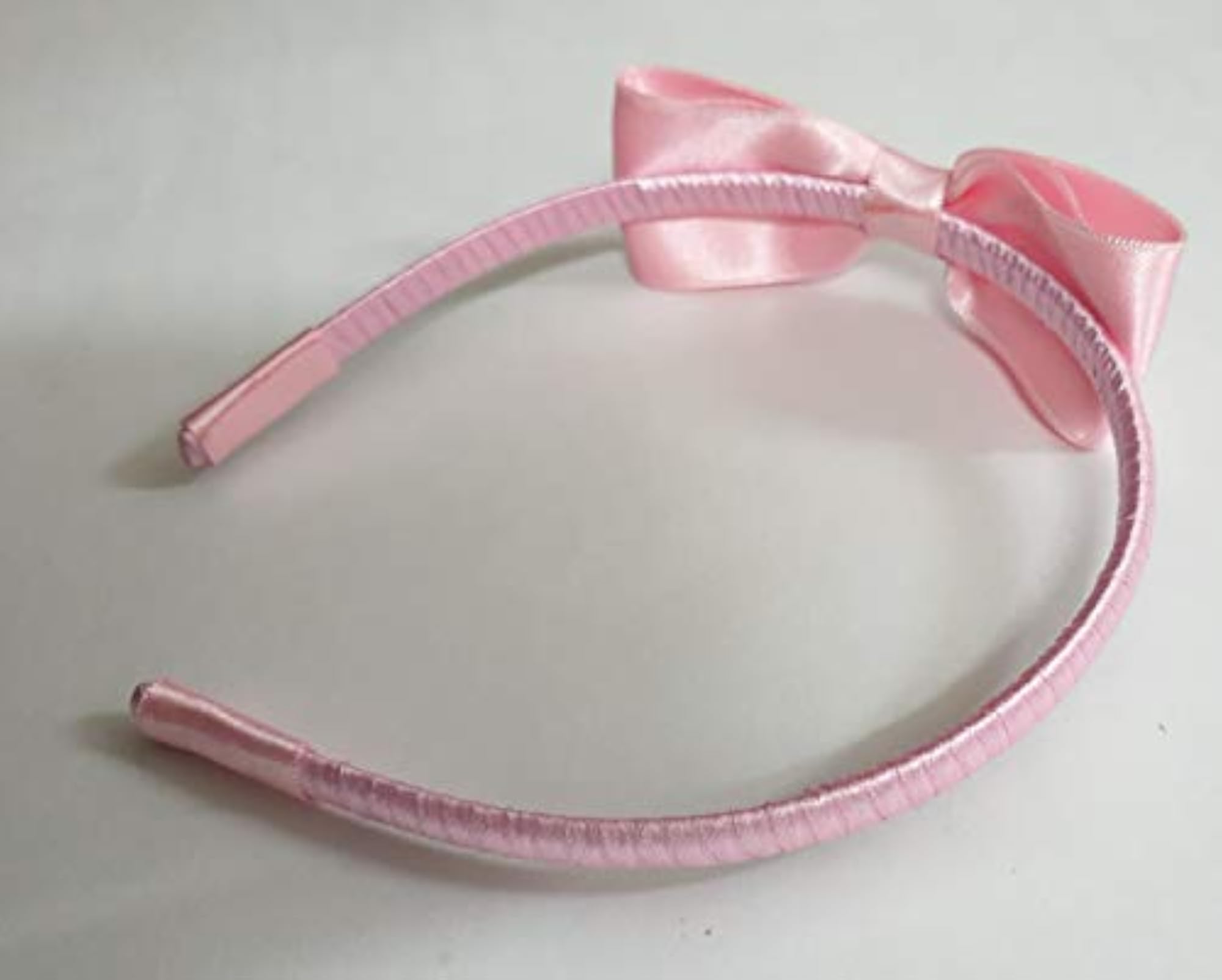 Pink Colour Bow Hairband, Cute Accessory for Girls