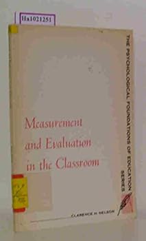 Paperback Measurement and evaluation in the classroom, Book