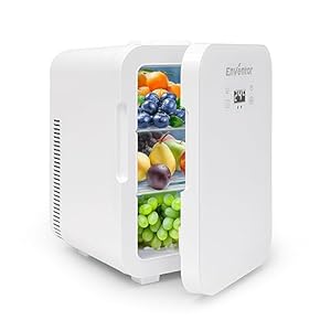 Enventor minikoelkast 4 liter, kleine draagbare koelkast, 6 blikjes, mini cosmetische koelkasten voor koeler en warmer, mini kleine koelkast voor slaapkamer/auto/reizen/drankjes/fruit, zwart