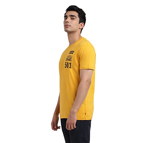 Image of Levi's Men's Regular Fit Graphic T-Shirt