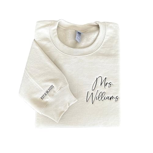 NAZENTI Custom Embroidered Mrs Sweatshirt Personalized Bride Sweatshirt Crewneck Custom Wife Gift Newly Wedding Gift - Main Image