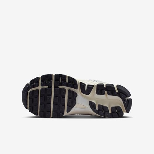 Nike Vomero 5 Big Kids' Shoes (Photon Dust/Gridiron/Sail/Chrome)2