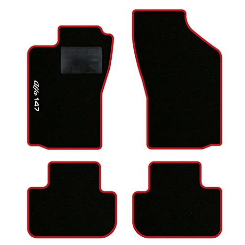 MATERIALI: Tappetini compatibili realizzati con Moquette di ottima qualità (Simil-Velluto Agugliato) Spessore 6mm oppure (Velluto Premium) Spessore 8mm . Resistente nel tempo, ignifuga, facile da lavare (lavabile anche con detersivo commerciale), inodore (non emana alcun tipo di profumo), impermeabile (nei periodi invernali il fondo in gomma impedisce all’acqua di penetrare ed arrivare al pianale interno dell’auto), morbida al tatto ma resistente agli strappi, non teme lo sfregamento di anfibi, scarponi da lavoro o tacchi a spillo