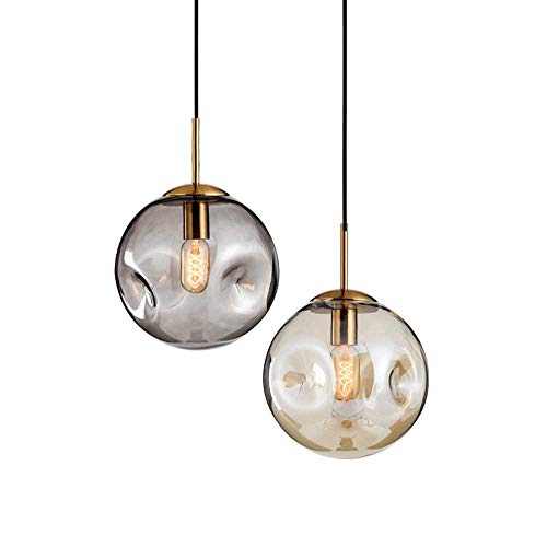 Plafonnier pendard en verre pour illuminer un espace sombre avec un style loft