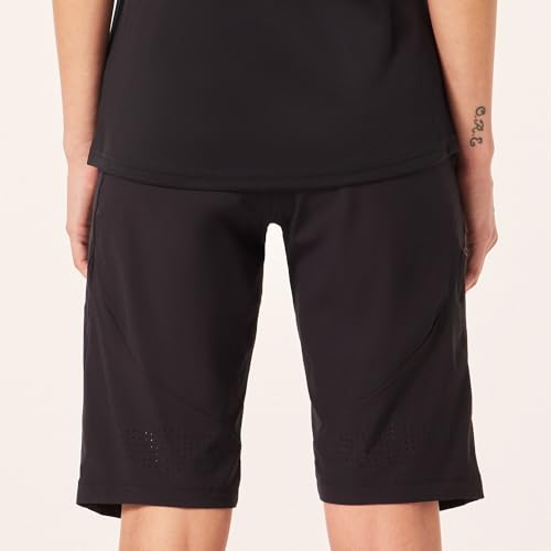 Short Seeker Airline Oakley pour femme : vêtement de sport léger et respirant