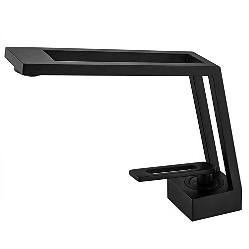 Robinet de lavabo pour rénover une salle de bain avec un mitigeur noir mat