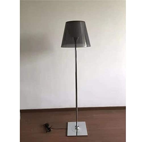 Coin lampe debout transparent pour illuminer les angles sombres d'une maison