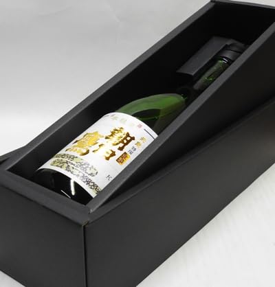 Amazon.co.jp: 【ギフト包装無料】 朝日鷹 天泉特撰 生原酒 特別本醸造