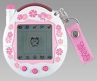 Amazon ケータイかいツー たまごっちプラス ほわいとふらわー ロボット 子ども向けフィギュア おもちゃ