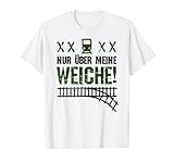 Klassisch geschnitten, doppelt genähter Saum.