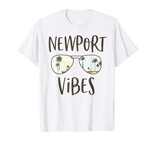 Newport Beach Vibes Cali Ocean Palm Tree Sunset Sunglasses T-Shirt