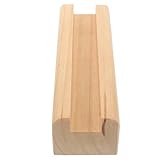 Miroir sur pied pleine longueur : le design minimaliste de ce pied de miroir en bois apporte une touche d’élégance à tout espace