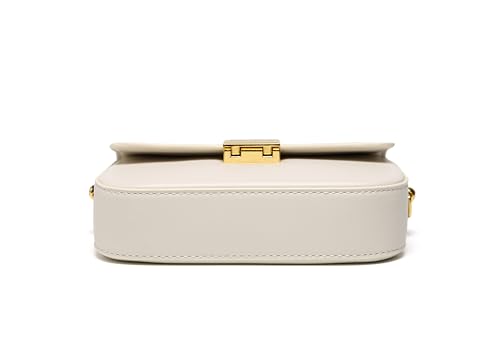 Image of Women's chain crossbody small square bag, fashionable designer mini shoulder bag, women's mobile wallet