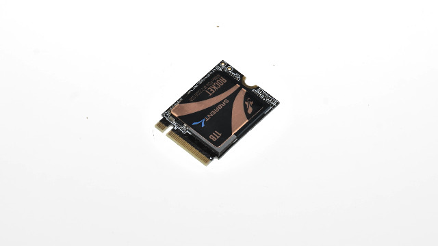 SABRENT Rocket 2230 NVMe 4.0 1TB Yüksek Performanslı PCIe 4.0 M.2