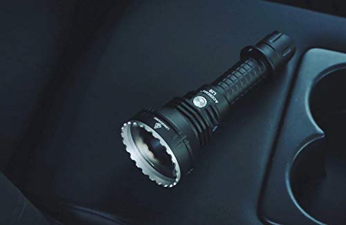 Acebeam L19 PM1 WHITE LED Flashlight -1650 Lumens 1300 meter throw w/Free 20A battery