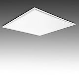 Acabado en color blanco construido con aluminio. El panel tiene un grado de protección IP25 (válido para polvo y humedad en interiores), además de ser suficientemente robusto para las exigencias mecánicas requeridas.