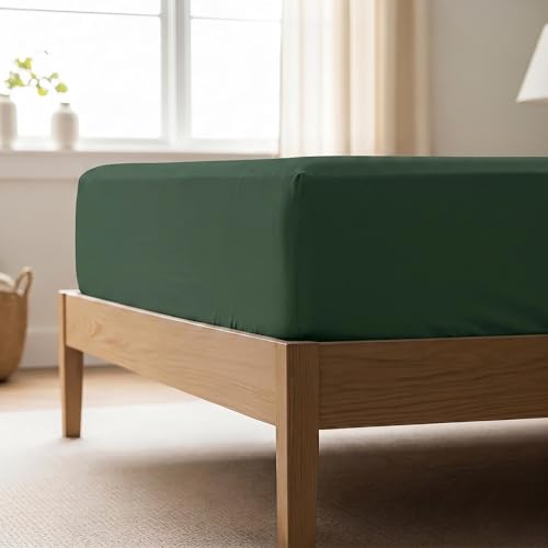 Mellanni Queen Fitted Sheet - Iconic Collection Bedding
