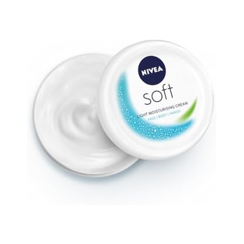 NIVEA Soft Light Moisturizer Cream Cover