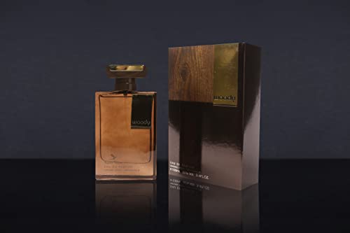 ††† Upscale Perfume & Oud co. Sainte Valere Woody Eau De Parfum Spray وودي - Sweet Smelling Spray - 3.4 Fl Oz (100 ml) - Long-Lasting Aroma - Luxurious Scent of Arabia for Men