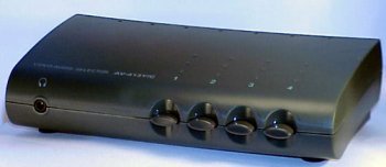 Audio/Video Component Selector, 4 Inputs, 1 Outputs : AV413YC