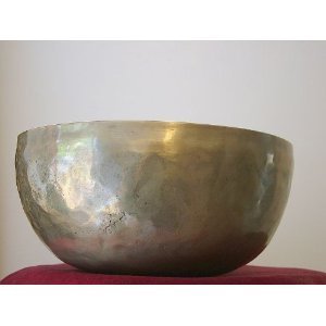 Spiritual Gifts Campana tibetana buddista battuta a mano, diametro 21,6 cm, peso 1392 g, prodotta in Nepal, bastone da gioco incluso