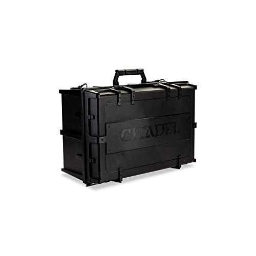 Il kit viene fornito non verniciato e richiede assemblaggio.