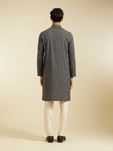 Image of DIWAS BY MANYAVAR Men's Cotton Striped Kurta (1pc)