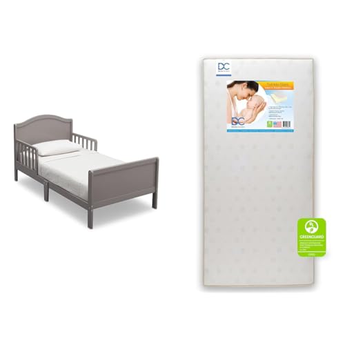 Delta Children Bennett Wood Toddler Bed & Twinkle Stars Dual Sided 6