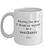 NA Divertente Tazza di caffè per Meccanici - Durante Il Giorno Mi travestisco - Tazza da Regalo in Ceramica per Camion, Aereo, Bicicletta, Meccanica Industriale