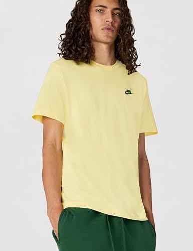 Image of Nike Men's Sportswear Club T-Shirt