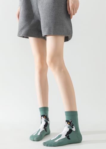 Image of 5 Pairs Cute Animal Crew Socks Fun Casual Cotton Calf Socks for Women (US, Alpha, One Size, Regular, Regular, Cartoon Cat)