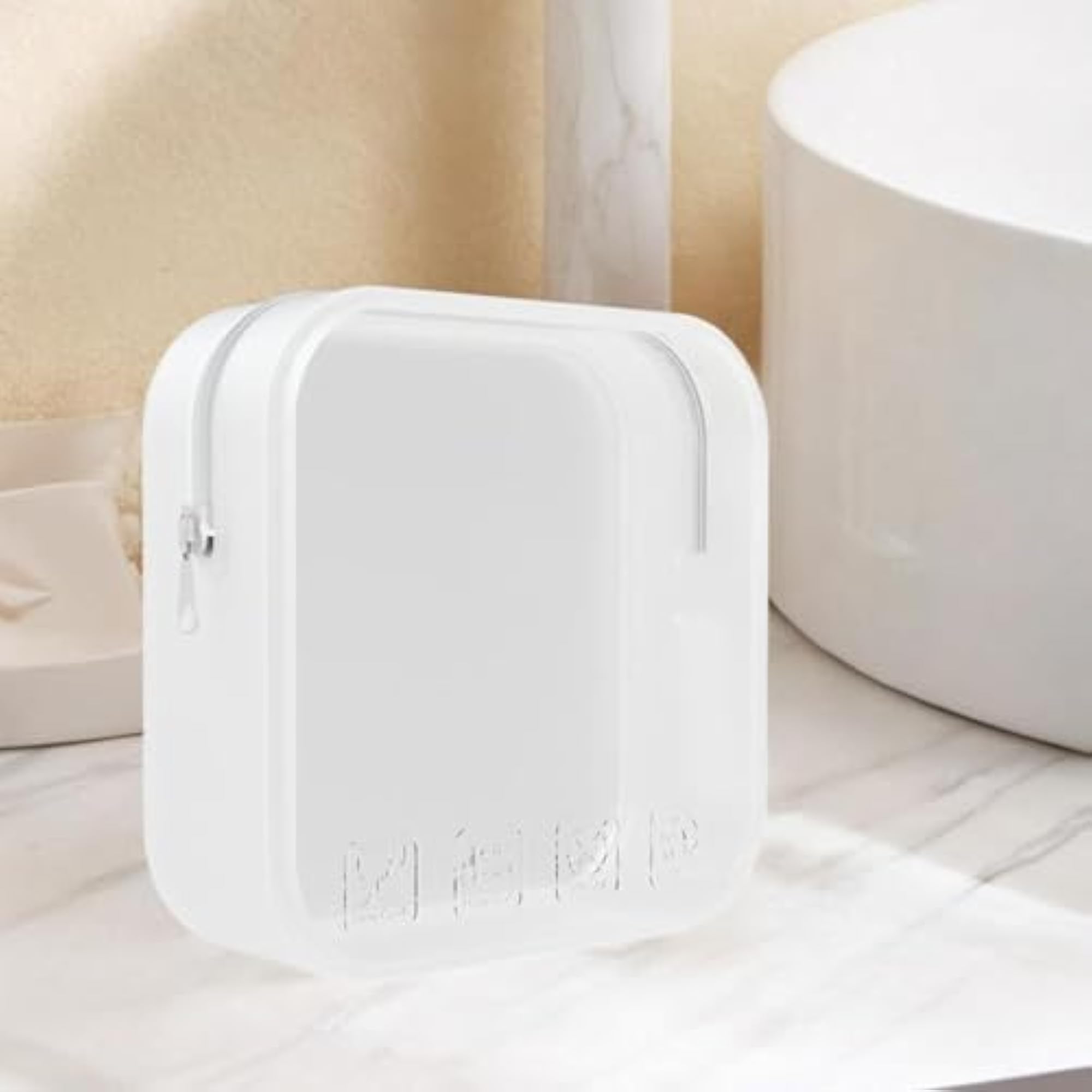 Silicone Cosmetic Bag with Zipper, Portable Toiletry Bag, White