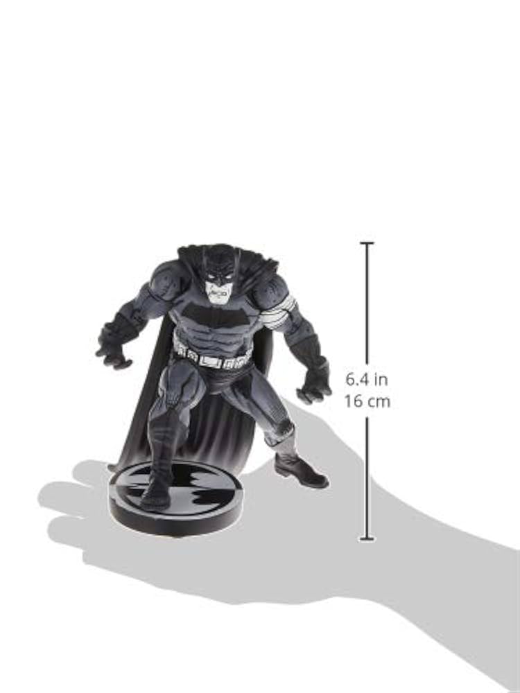 Batman Black & White フィギュア Amazon.com: DC Collectibles Batman Black & White: Batman by