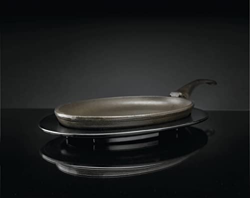 Napoleon 56003 Cast Iron Skillet, 41 inches long by Napoleon - Used condition - CA$28.73