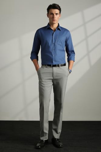 Image of Van Heusen Men's Cotton Solid Slim Fit Shirt