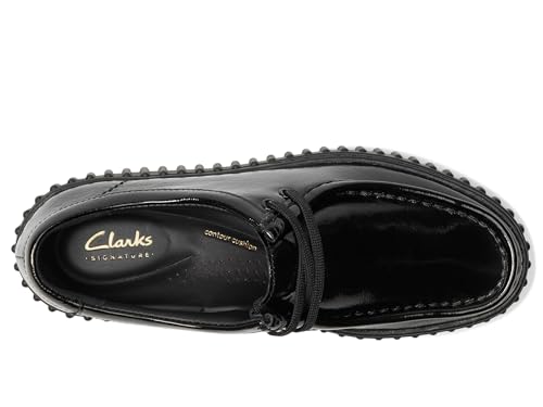 Image of Clarks Torhill Bee Nubuck Schuhe in